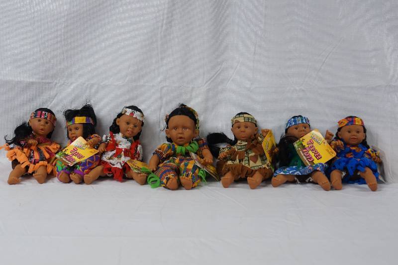 lot 2094 image: Lot of 7 TEE PEE TOTS - Collectible Native American Baby Dolls - Many New w Tags