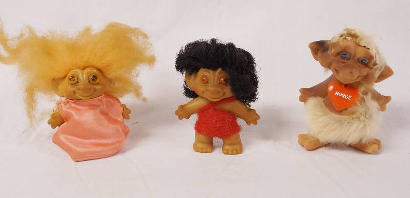 lot 2177 image: Lot of Troll Dolls - See Photos