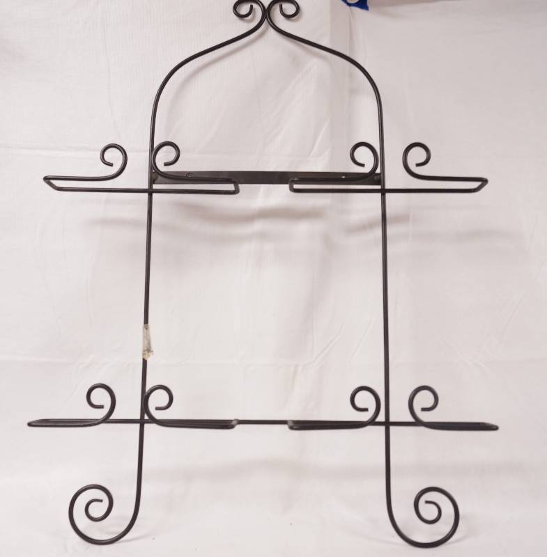 lot 2187 image: Hanging Display Rack - Very Cool