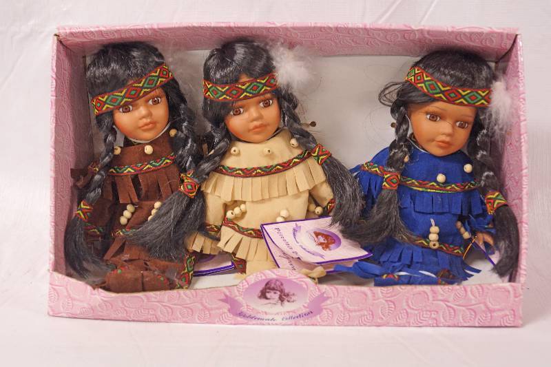 lot 2214 image: Goldenvale Collection Native American Porcelain Dolls - Very Cute