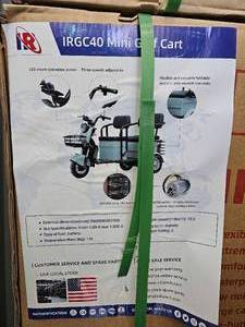 lot 7627 image: Unused&nbspIRGC40 Mini Golf Cart Electric Vehicle with LED Display