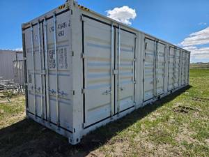 lot 7734 image: 40 High Cube Storage Container, APPROX 102 TALL X 96 WIDE X 40 DEEP