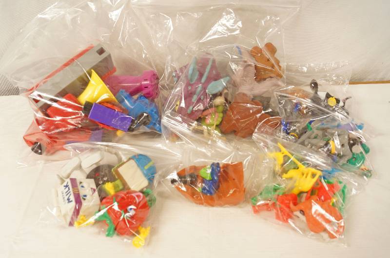 lot 6741 image: Various Lot of Toys - See Photos