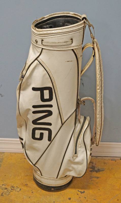 lot 2474 image: Vintage PING Golf Bag