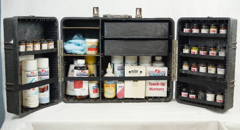 lot 2468 image: MOHAWK Professional Furniture and More Touch-Up Kit in hard case - M# M881-2110 - WOW
