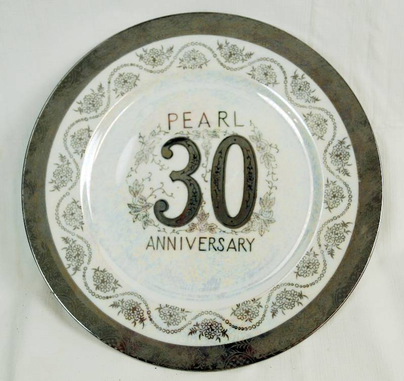 lot 6613 image: Norcrest Fine China - 30th Pearl Wedding Anniversary Pearlized Plate - B-227 - Made in Japan - WOW