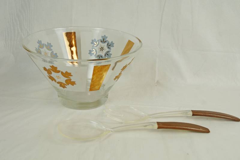 lot 6749 image: Vintage Salad Bowl w Tossing Fork and Spoon - GROOVY BABY