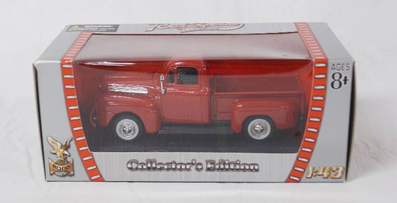 lot 2389 image: Road Signatures Collection- 1948 Ford F-1 Pick Up- Cool