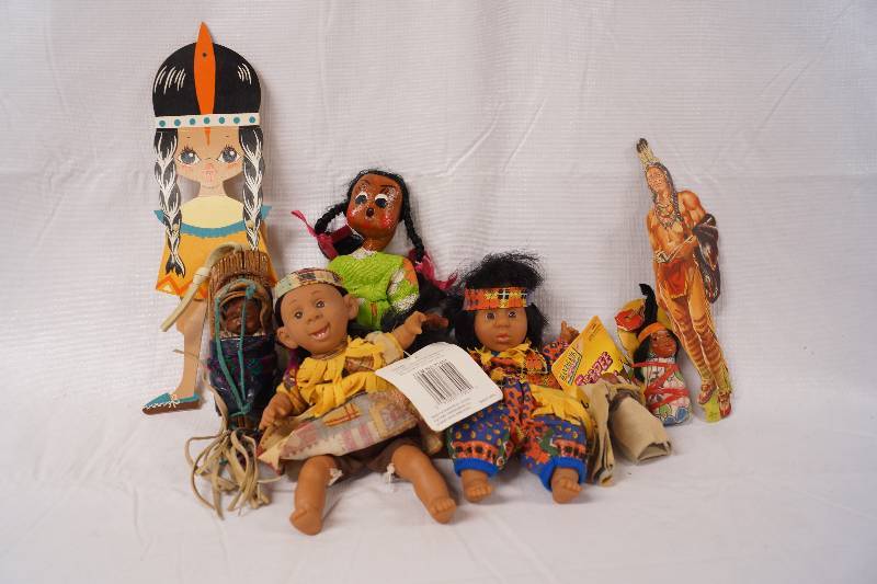 lot 2224 image: Lot of Native American Dolls - See Photos for Details