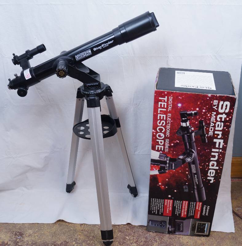 lot 2230 image: StarFinder Telescope by Meade - Digital Electronic - Hooks to a computer w original box - See Photos NICE