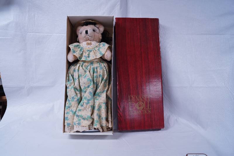 lot 2243 image: Dynasty Doll Collection Bear - Very Cute