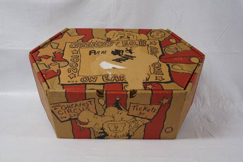 lot 2257 image: Boyds Bears and Friends Collection - See Photos for Details - Adorable