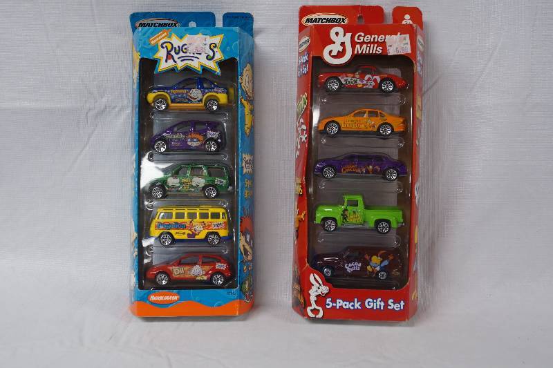 lot 2378 image: Miniature Cars w Rugrats and General Mills Cereal Icons- Cool