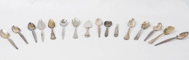 lot 3038 image: Lot of Old Silverware- Take a Look