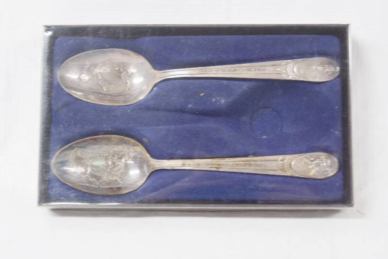 lot 3042 image: Engraved Spoons w Louisiana Purchase- Check This Out