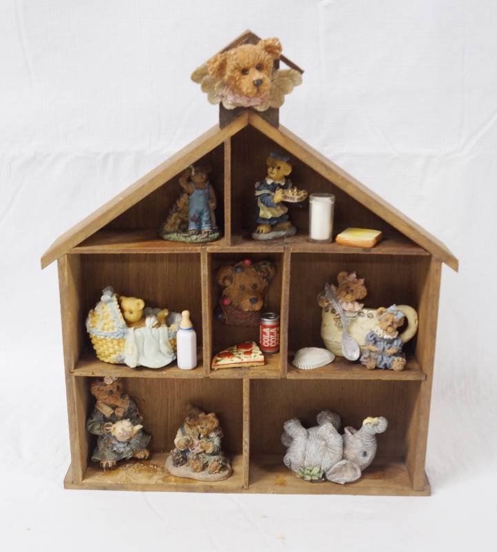 lot 3023 image: Shadowbox Filled w Miniatures- Some Figurines Highly Collectible- See Photos