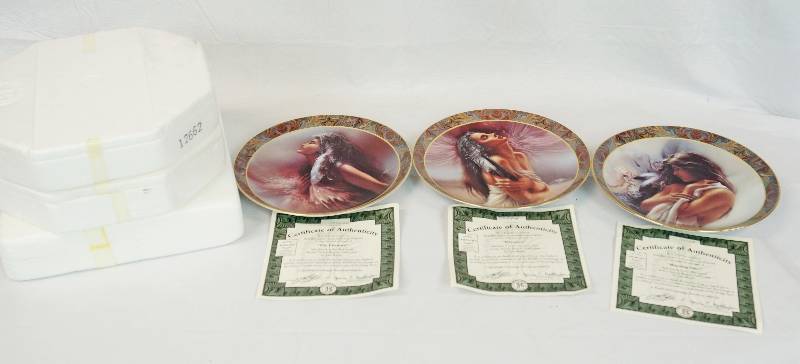 lot 3207 image: Lot of 3 Plates from the Native Beauty Collection - See Photos - Beautiful Plates