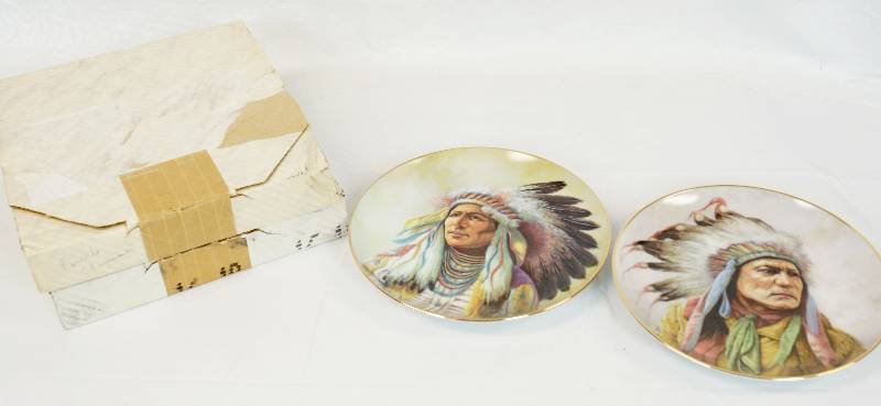 lot 3214 image: Lot of 2 Plates from the Perillo Collection - Neat