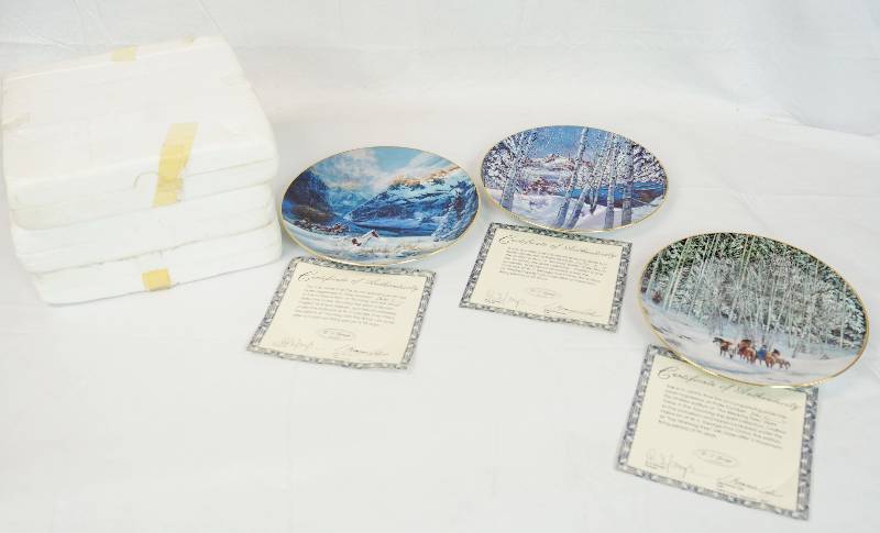 lot 3218 image: Lot of 3 Plates from the Touching the Spirit Collection - Neat