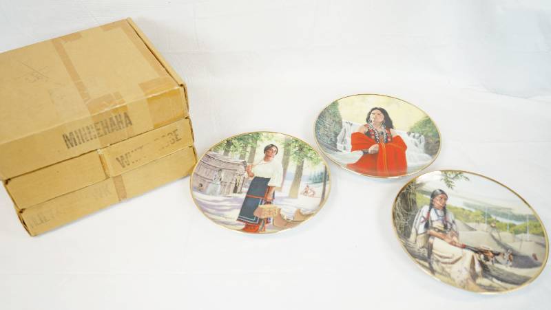 lot 3228 image: 3 Plates from the Noble American Indian Women Collection - Neat