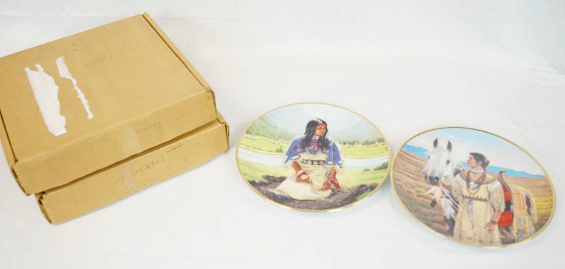 lot 3229 image: 2 Plates from the Noble American Indian Women Collection