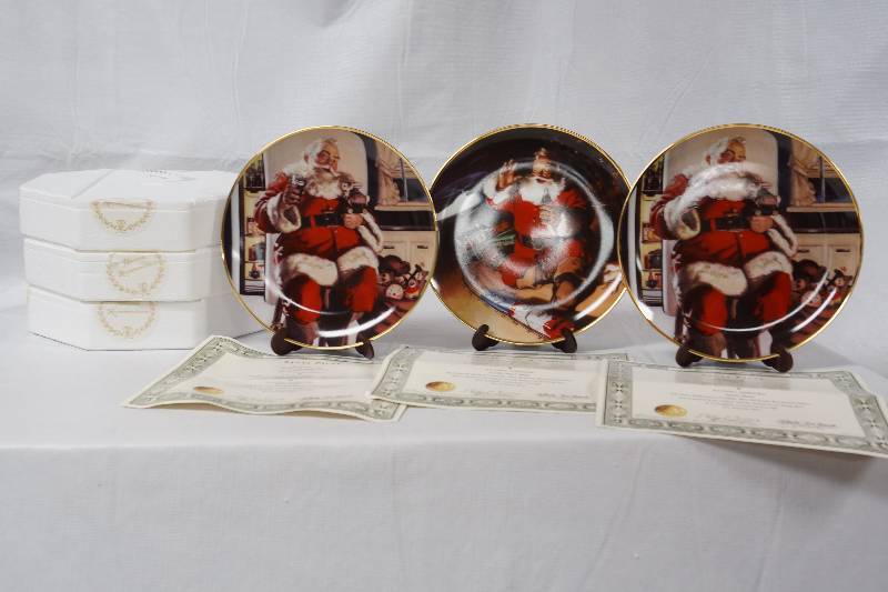 lot 3091 image: Lot of Collector Coca-Cola Plates - See Photos for Details