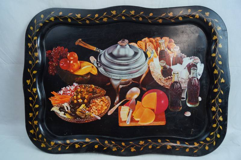 lot 2039 image: Coca-Cola and Food Decorated Tray - See Photos for Details