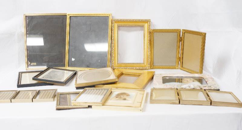 lot 3162 image: Lot of Assorted Picture Frames - Various Sizes - See Photos for Details