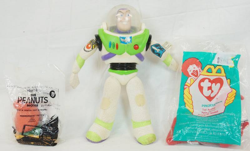 lot 3180 image: Lot of Assorted Toys - Buzz Light-Year and More