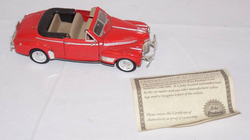 lot 3262 image: 1941 Chevrolet DeLuxe Convertible - With Certificate of Authenticity - See Photos for Details