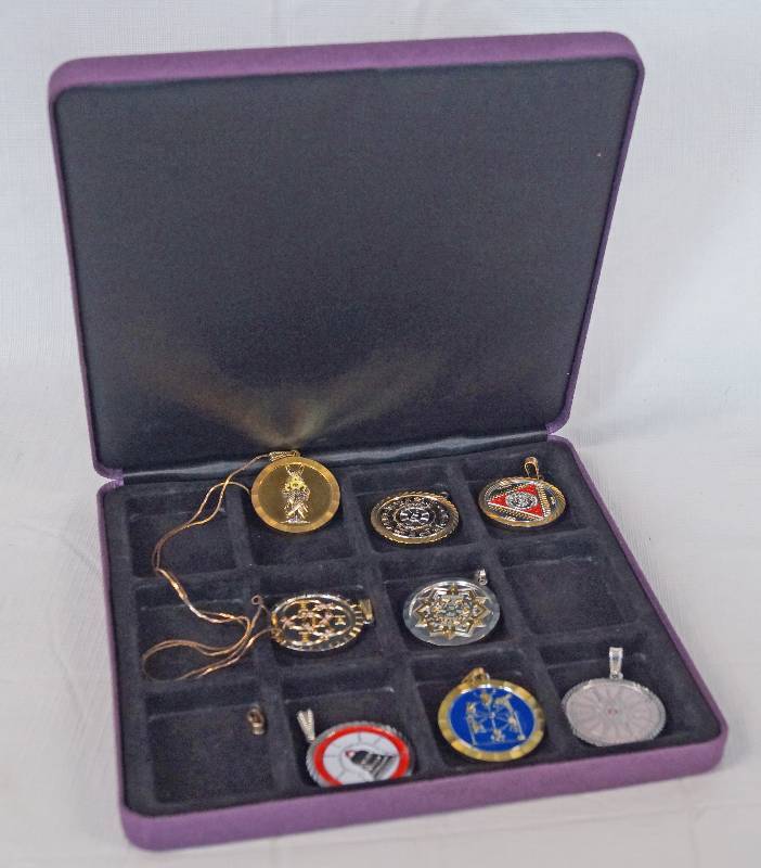 lot 3305 image: MY HWH HEALTH WEALTH HAPPINESS NECKLACE with 8 PENDANTS and Collectors BOX EXCELLENT CONDITION