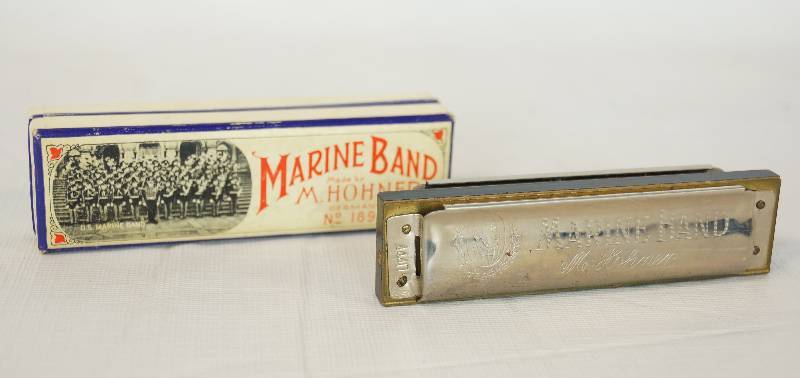 lot 3327 image: HARMONICA -Marine Band Harmonica - Made by M. Hohner - Germany - No 1896 w original box - VERY NICE