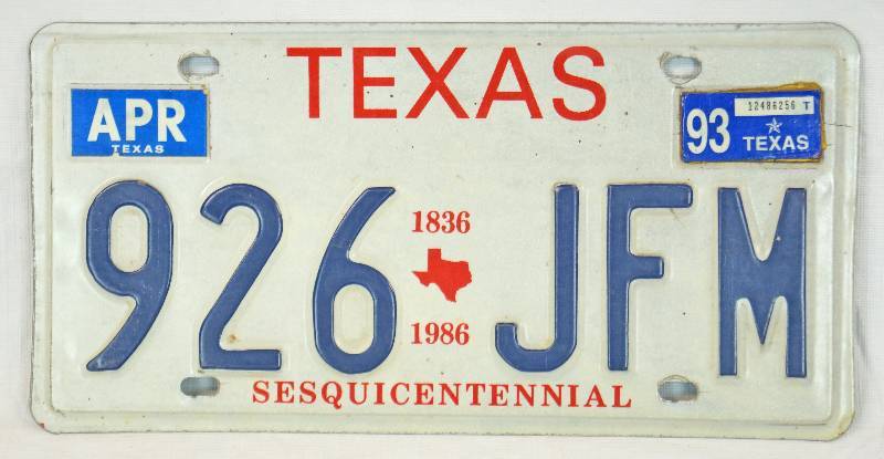 lot 3332 image: Texas License Plate - See Photos for Details