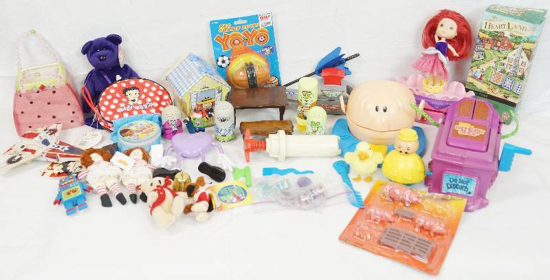 lot 3337 image: Lot of Assorted Childrens Toys - Neat