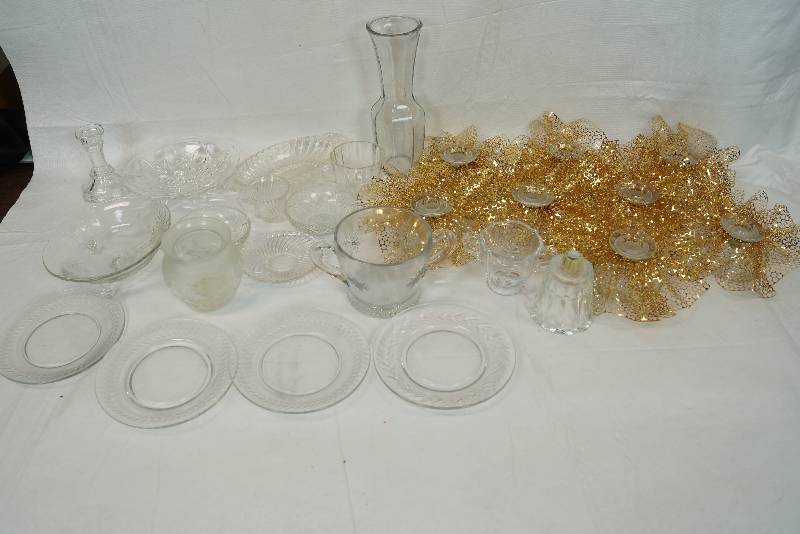 lot 3341 image: Lot of Assorted Glassware and Decorative Candle Holders