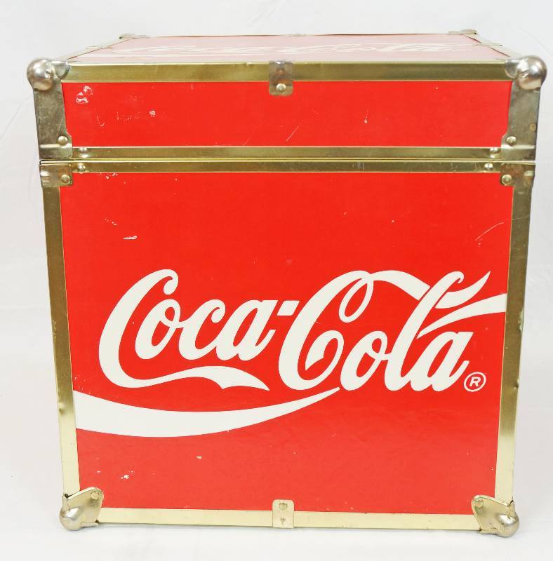 lot 3080 image: Large Coca-Cola Crate - See Photos for Details