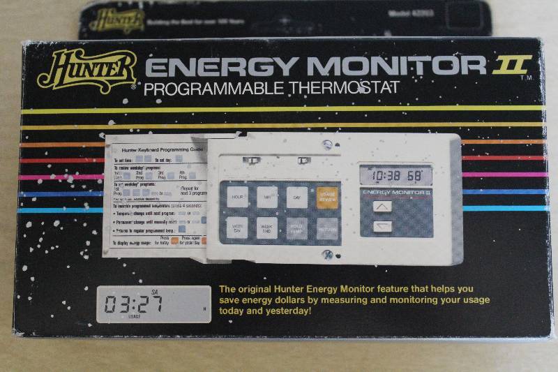 lot 9106 image: Hunter Energy Monitor II Programmable Thermostat - Neat