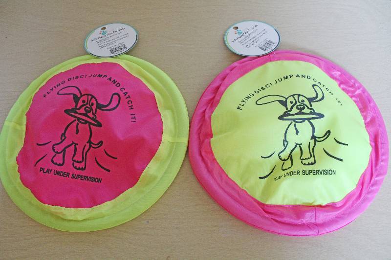 lot 9110 image: Lot of 2 Soft Flying Discs for Dogs - Great for Protecting your Dogs Teeth