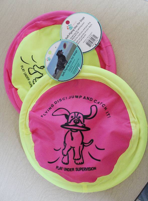 lot 9111 image: Lot of 2 Soft Flying Discs for Dogs - Great for Protecting your Dogs Teeth