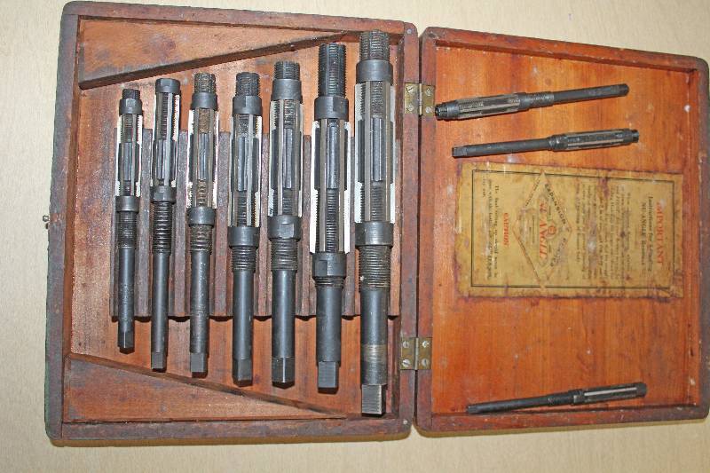 lot 9123 image: Lot of 10 Expansion Reamers in Wooden Box - See Photos for Details