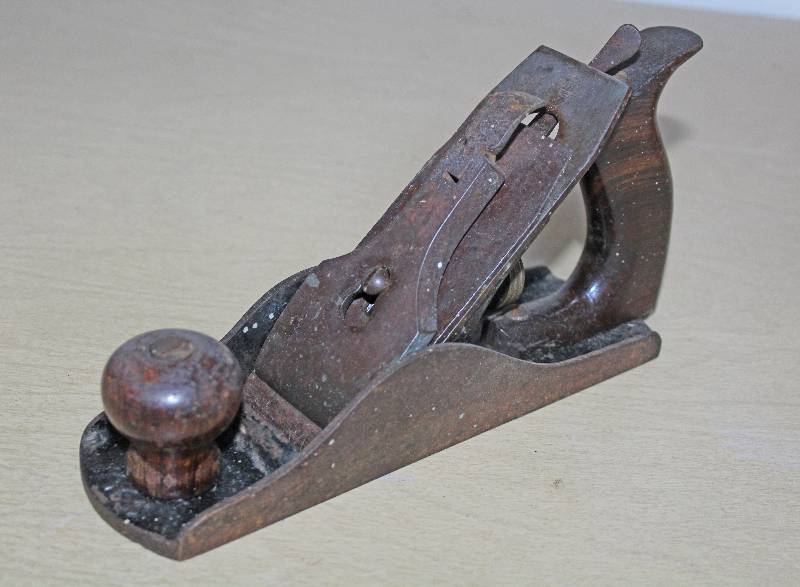 lot 9155 image: Keen Kutter #4 Wood Plane - See Photos for Details