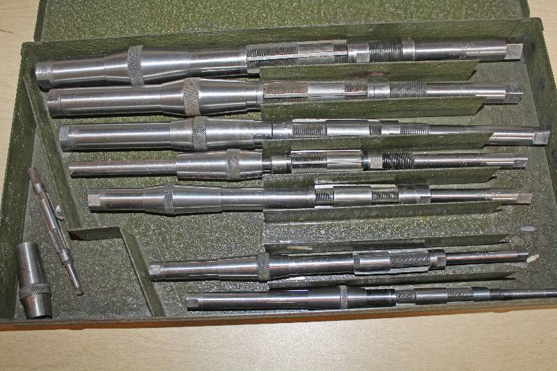 lot 9160 image: Lot of Expansion Reamers in Metal Box