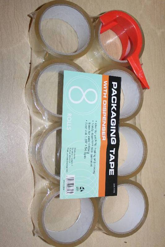 lot 9173 image: 8 Pack of Packing Tape - 54.6 Yards per Roll w Dispenser