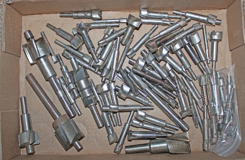 lot 9178 image: Lot of Assorted Cutters - See Photos for Details