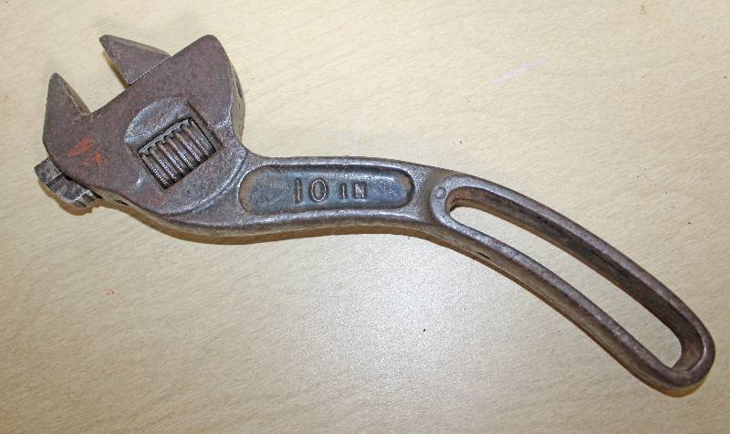 lot 9240 image: 10 Adjustable Wrench - See Photos for Casting Mark