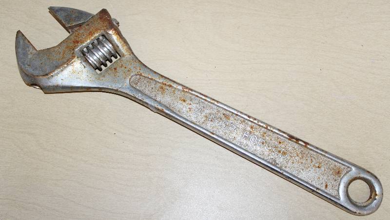 lot 9276 image: Adjustable Wrench