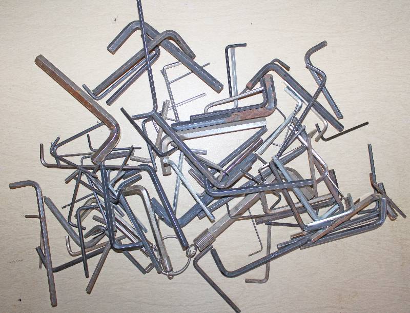 lot 9293 image: Lot of Assorted Allen Wrenches - Approximately 80