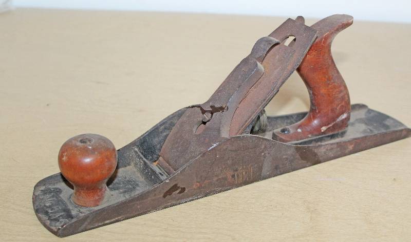 lot 9298 image: Wood Plane - No. 5A