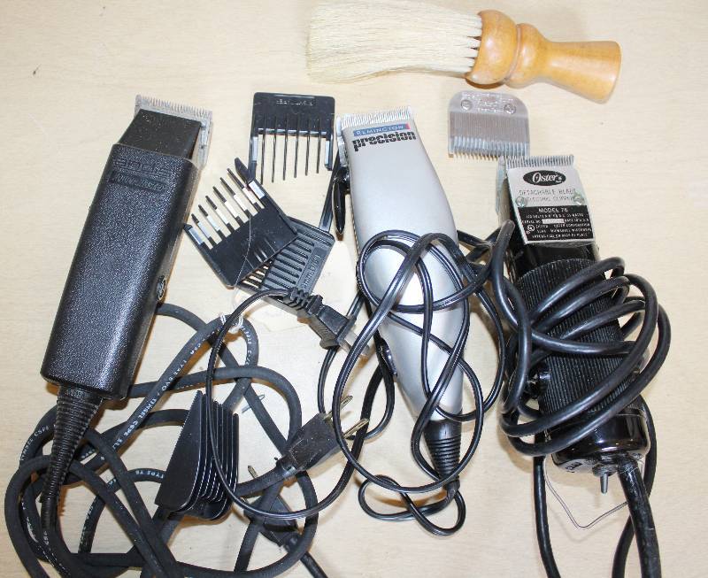 lot 9303 image: Lot of Electric Hair Clippers - Good Quality