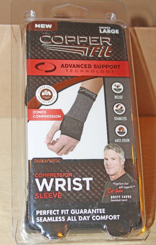 lot 9359 image: Size Large Compression Wrist Sleeve